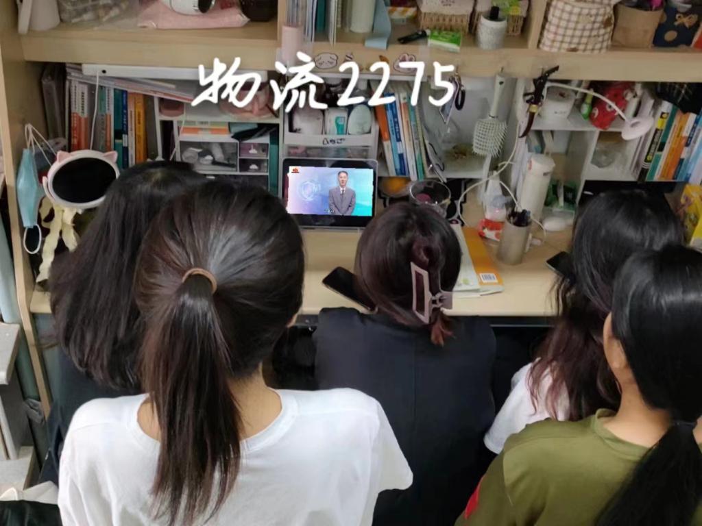 说明: 9598b8340d9bce4d706d56a4972a1c6